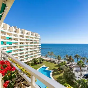 https://beach-front-apartment-with-pool.1costadelsol.com