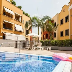 https://apartpool-el-torreon.adeje-hotels.com